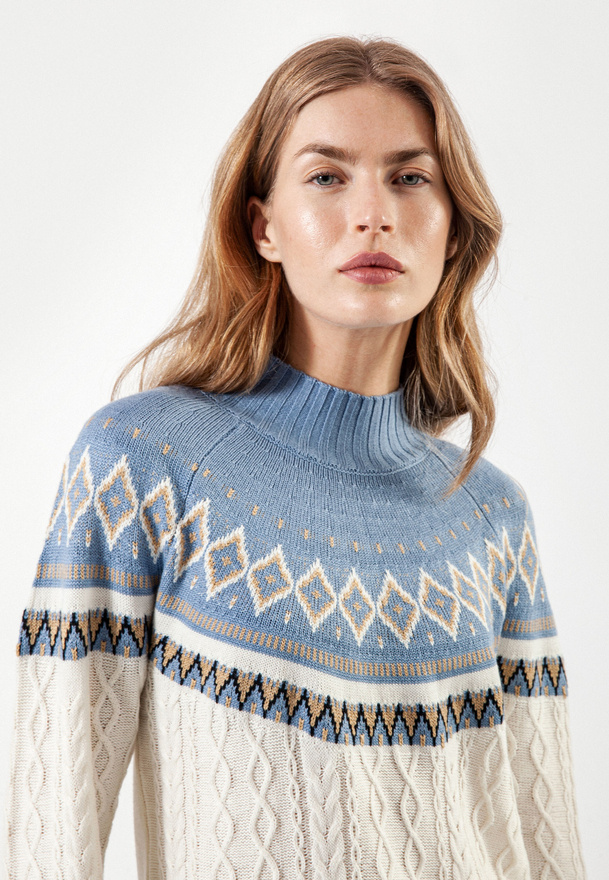 Sweter z norweskim wzorem