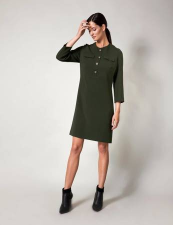 Sukienka w militarnym stylu